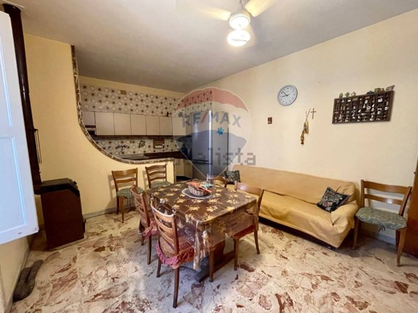 casa indipendente in vendita a Grammichele
