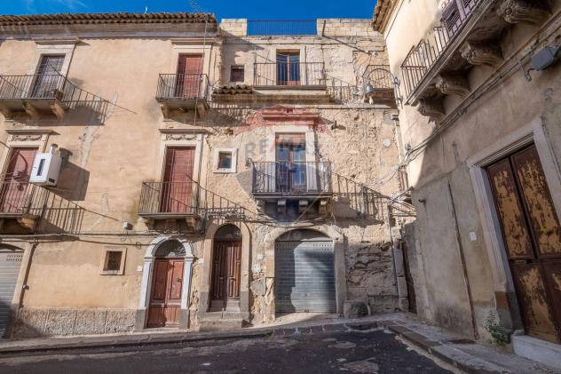 casa indipendente in vendita a Grammichele