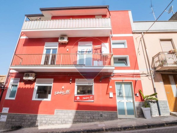 casa indipendente in vendita a Grammichele