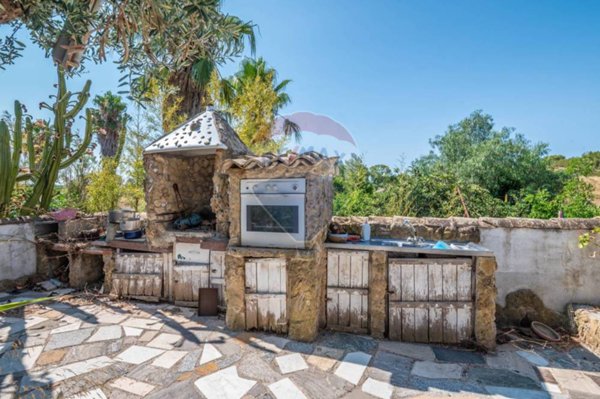 casa indipendente in vendita a Grammichele