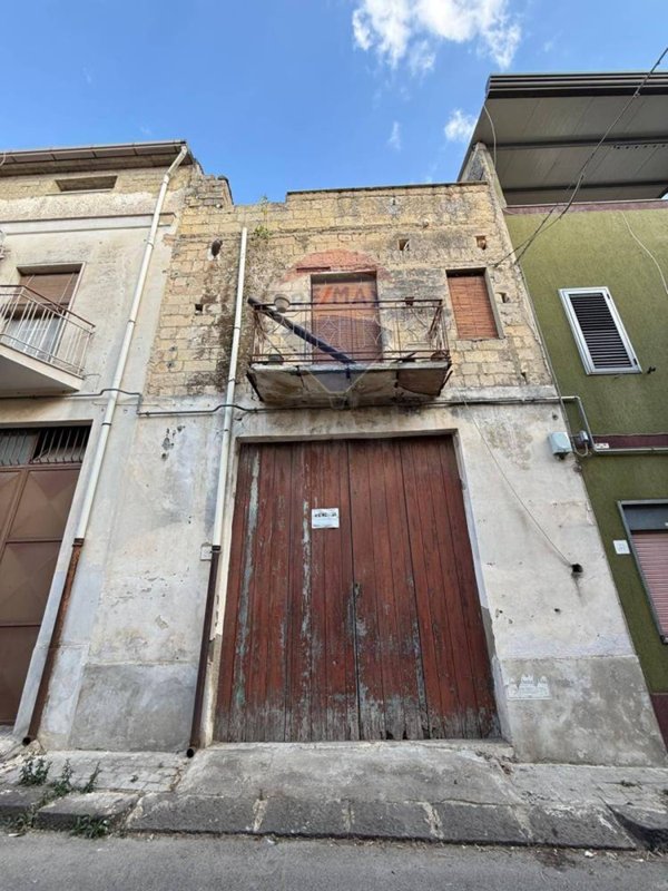 casa indipendente in vendita a Grammichele