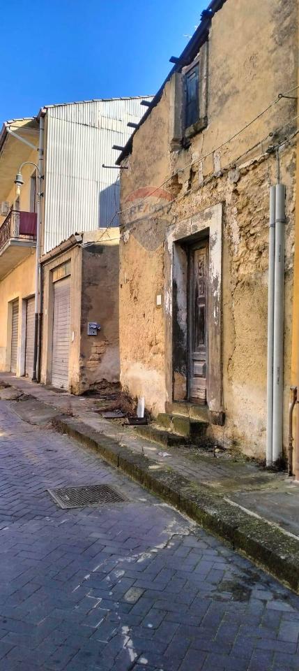 casa indipendente in vendita a Grammichele