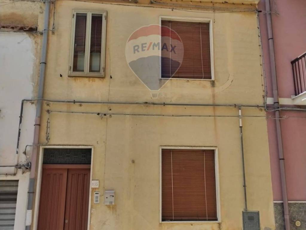 casa indipendente in vendita a Grammichele
