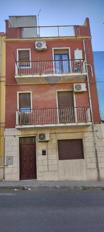 casa indipendente in vendita a Grammichele