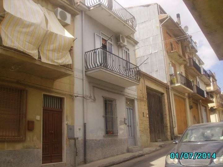 casa indipendente in vendita a Grammichele