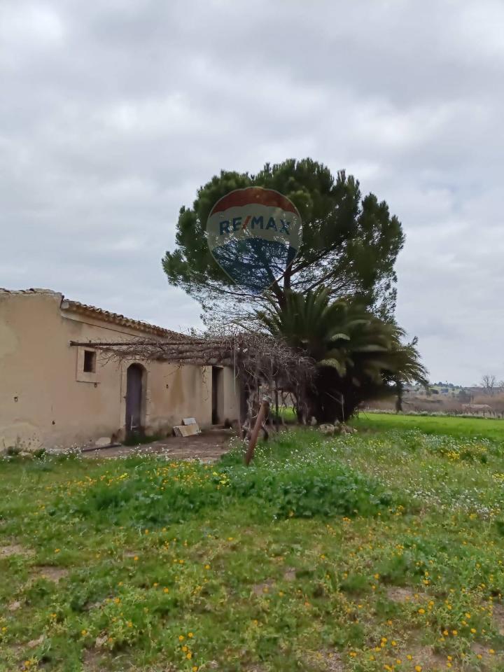 casa indipendente in vendita a Grammichele