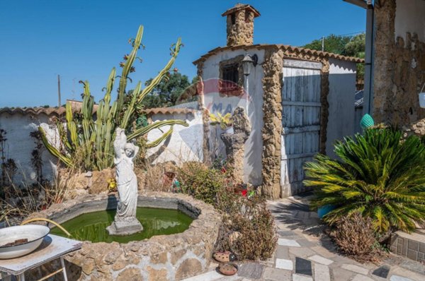 casa indipendente in vendita a Grammichele