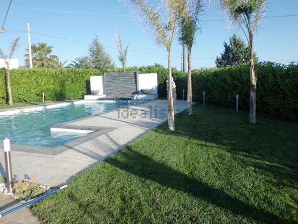 casa indipendente in vendita a Grammichele