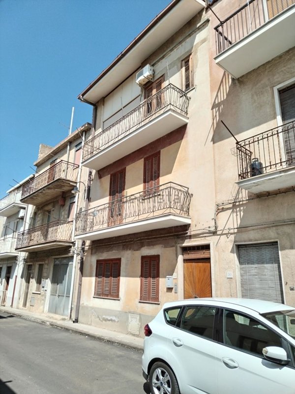 casa indipendente in vendita a Grammichele