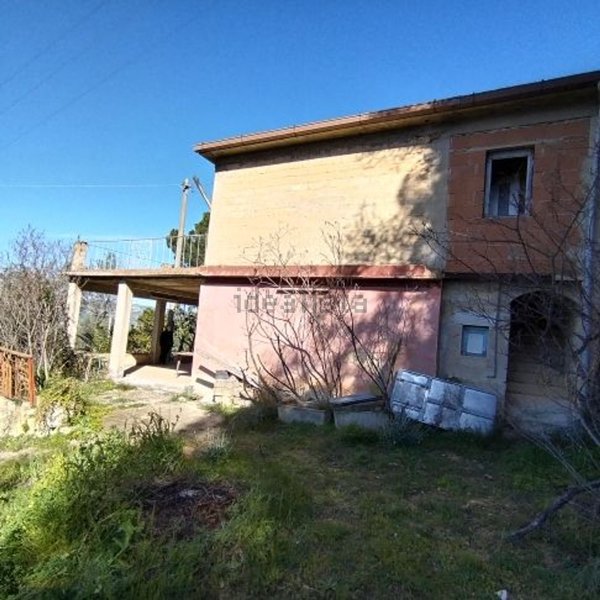 casa indipendente in vendita a Grammichele