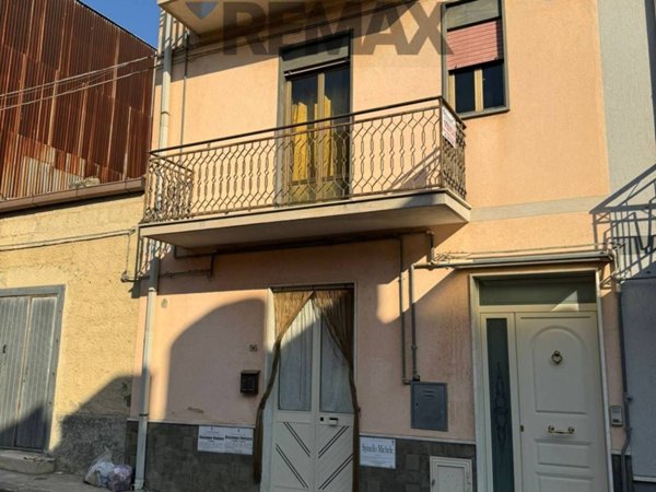 casa indipendente in vendita a Grammichele