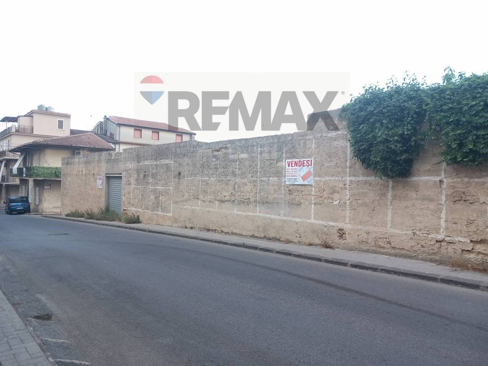 locale commerciale in vendita a Grammichele
