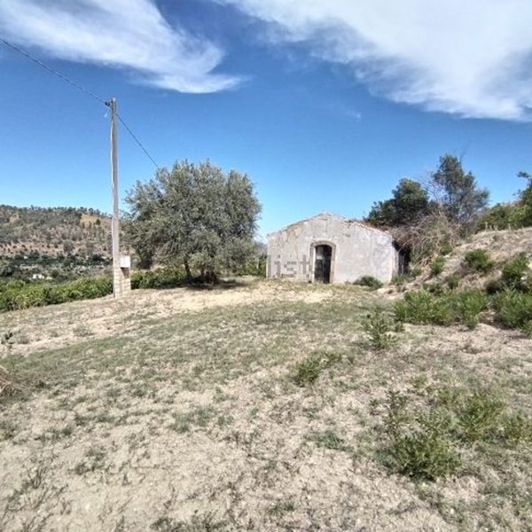 casa indipendente in vendita a Grammichele
