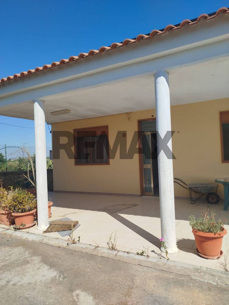 casa indipendente in vendita a Grammichele