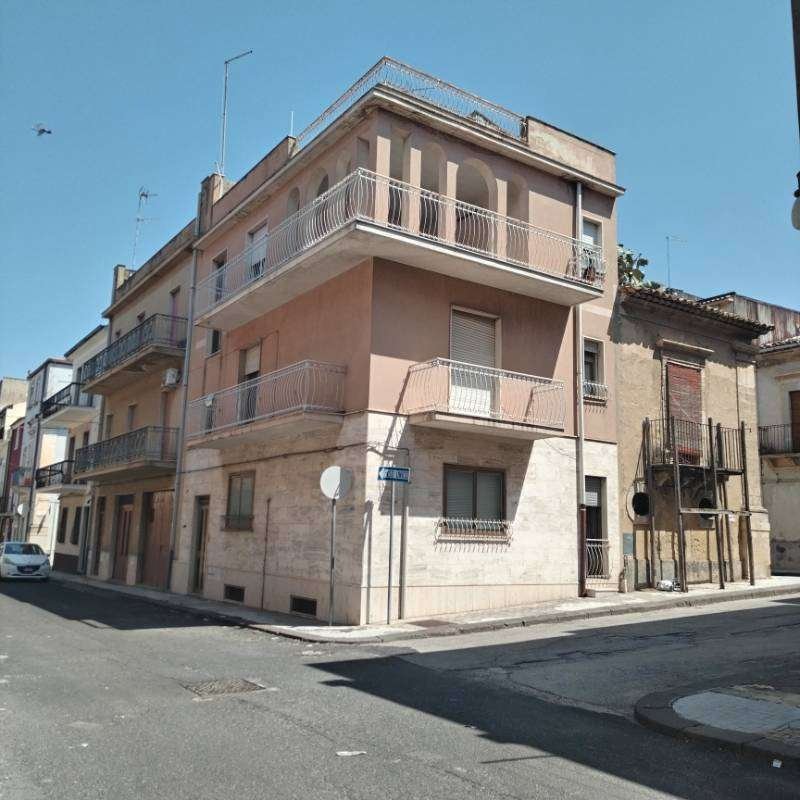 casa indipendente in vendita a Grammichele