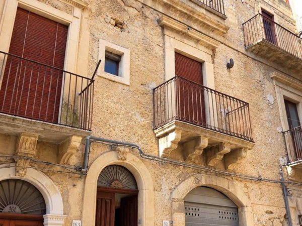 casa indipendente in vendita a Grammichele