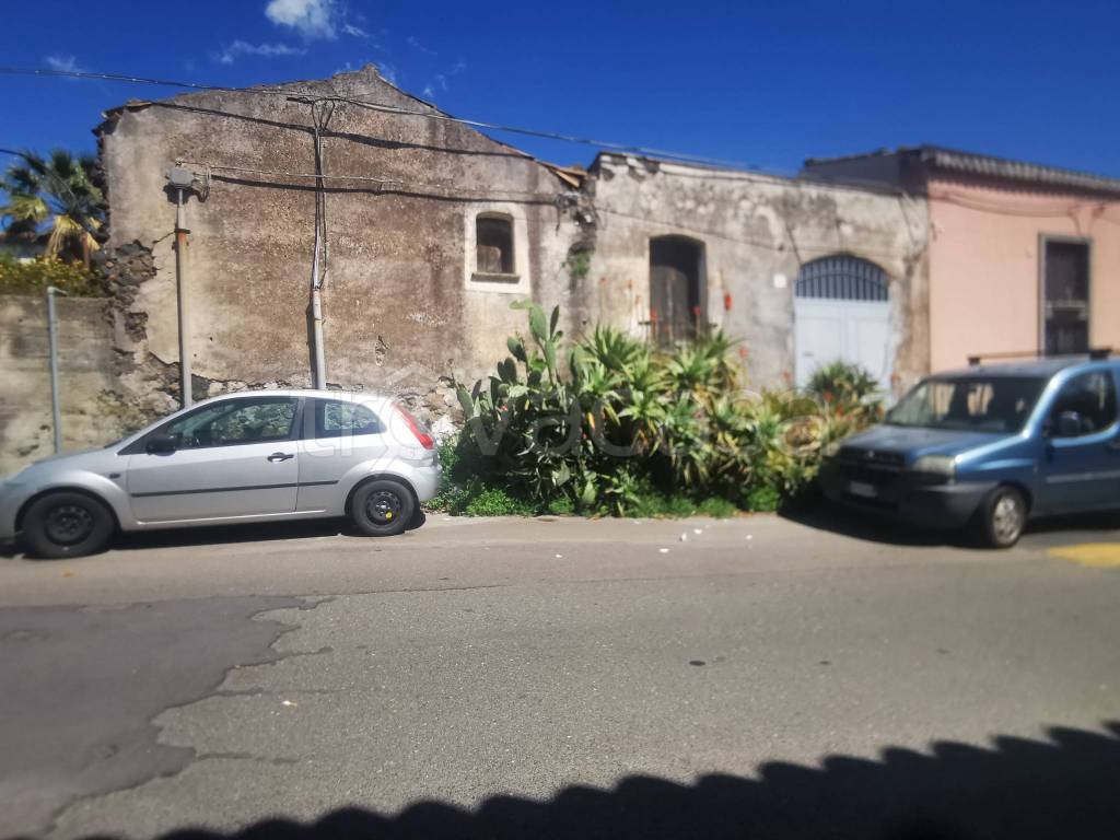 casa indipendente in vendita a Gravina di Catania