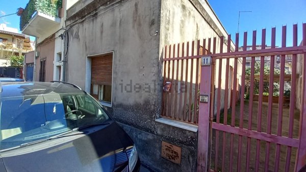 quadrivano in vendita a Gravina di Catania