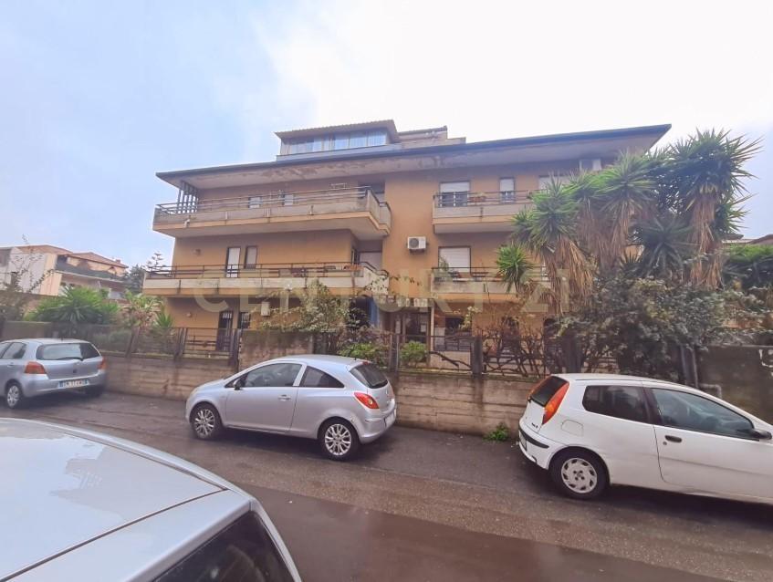 appartamento in vendita a Gravina di Catania