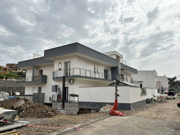 appartamento in vendita a Gravina di Catania