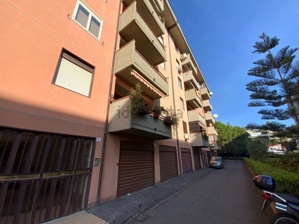 appartamento in vendita a Gravina di Catania
