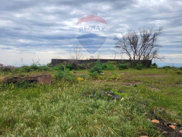 terreno agricolo in vendita a Gravina di Catania