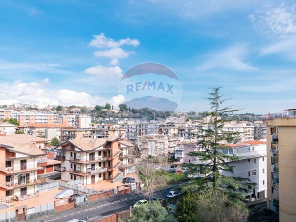 appartamento in vendita a Gravina di Catania