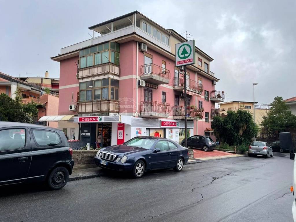 appartamento in vendita a Gravina di Catania