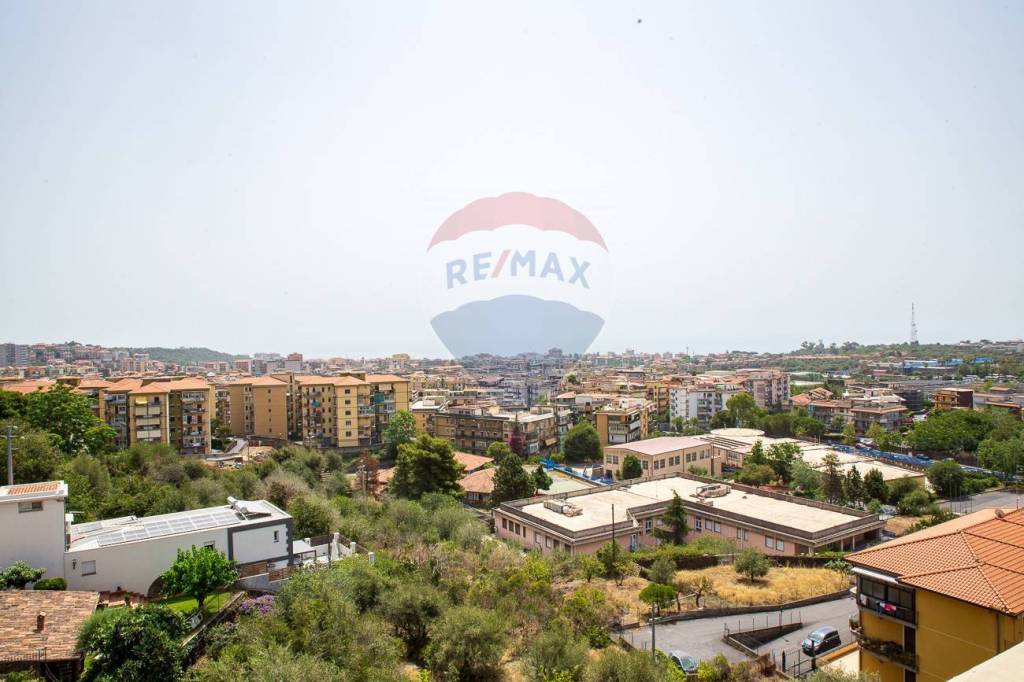 appartamento in vendita a Gravina di Catania