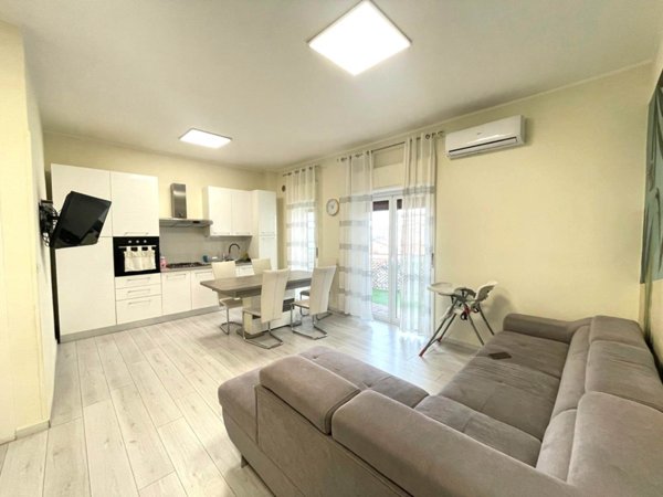 appartamento in vendita a Gravina di Catania in zona Fasano