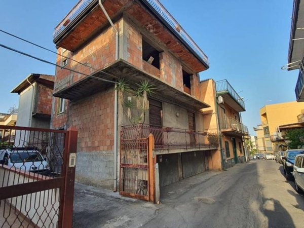 appartamento in vendita a Gravina di Catania