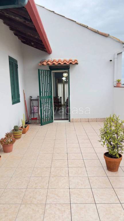 appartamento in vendita a Gravina di Catania
