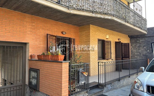 appartamento in vendita a Gravina di Catania