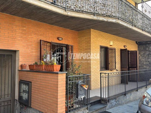 appartamento in vendita a Gravina di Catania