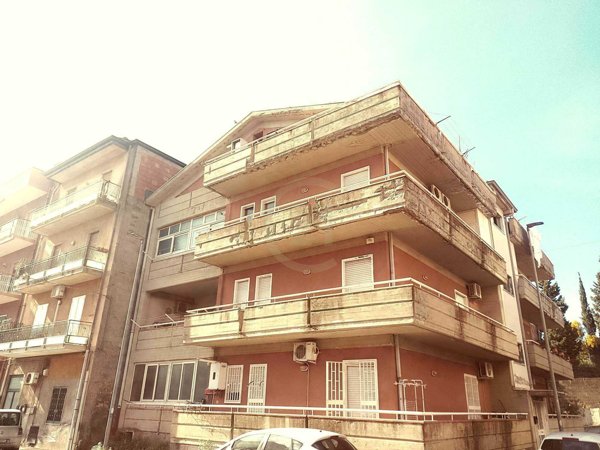 appartamento in vendita a Gravina di Catania in zona San Paolo