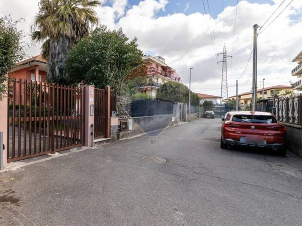 appartamento in vendita a Gravina di Catania