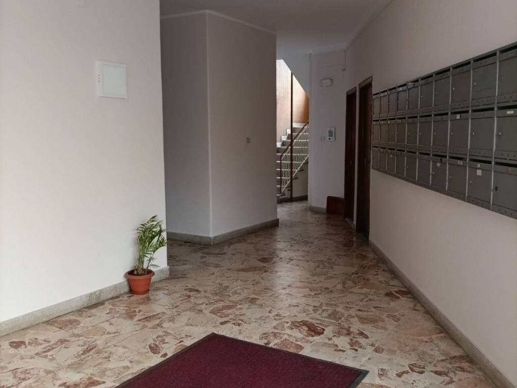 appartamento in vendita a Gravina di Catania in zona Fasano