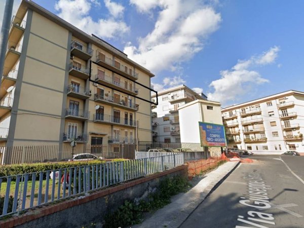 appartamento in vendita a Gravina di Catania in zona Fasano