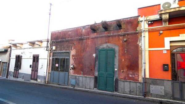 casa indipendente in vendita a Gravina di Catania