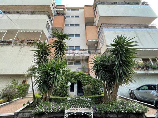 appartamento in vendita a Gravina di Catania