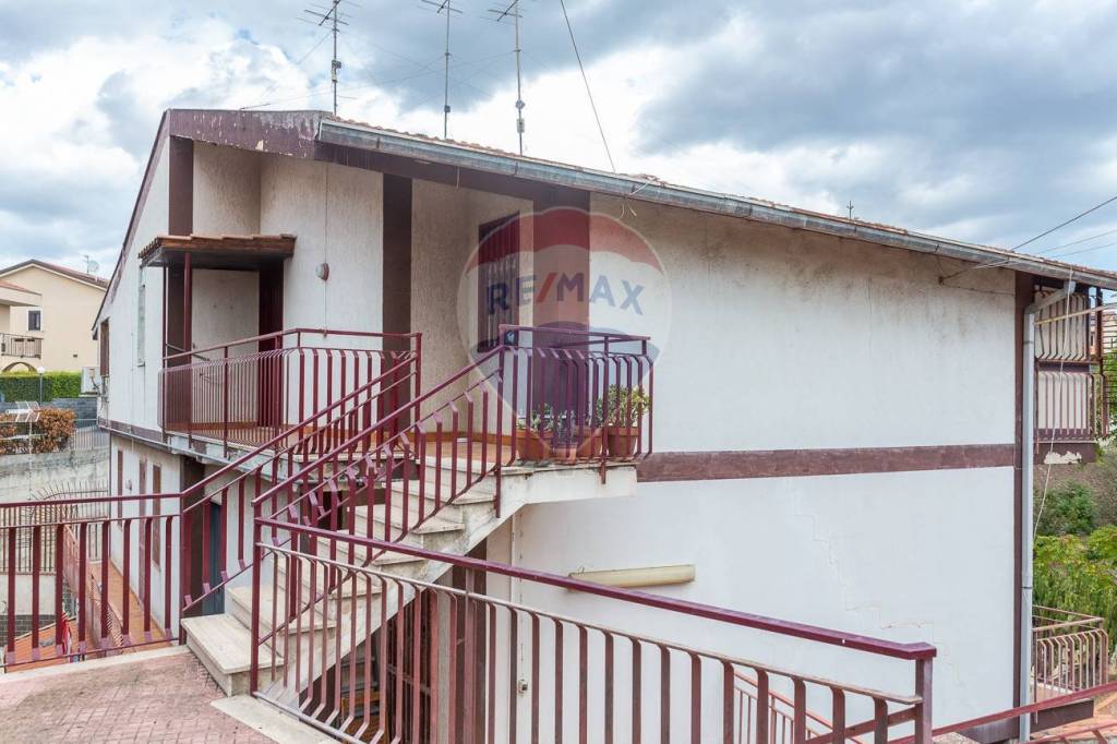 appartamento in vendita a Gravina di Catania