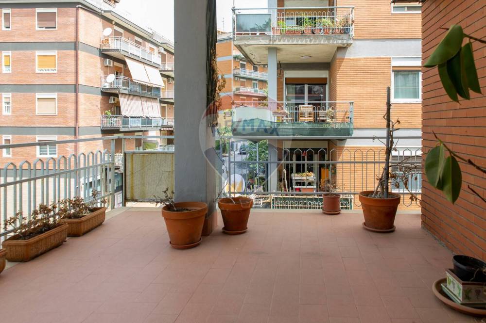 appartamento in vendita a Gravina di Catania