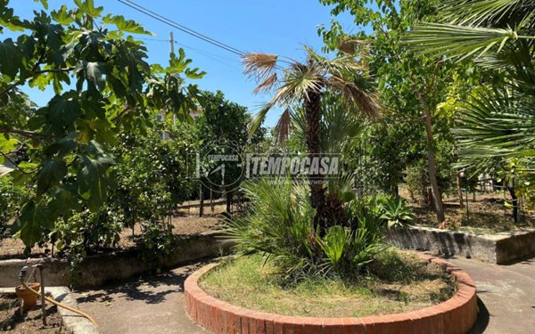 appartamento in vendita a Gravina di Catania