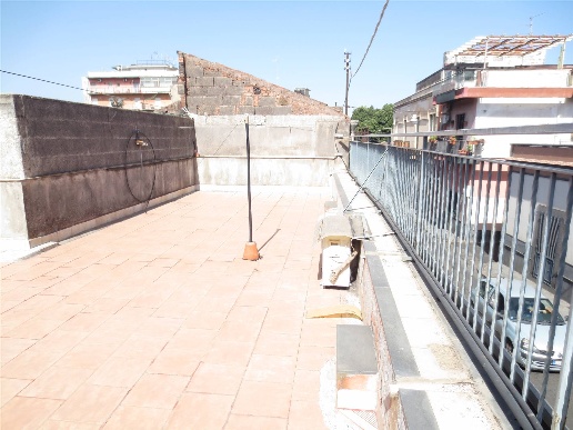 casa indipendente in vendita a Gravina di Catania