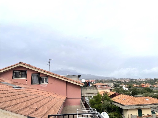mansarda in vendita a Gravina di Catania