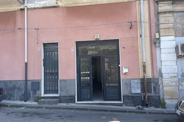 casa indipendente in vendita a Gravina di Catania