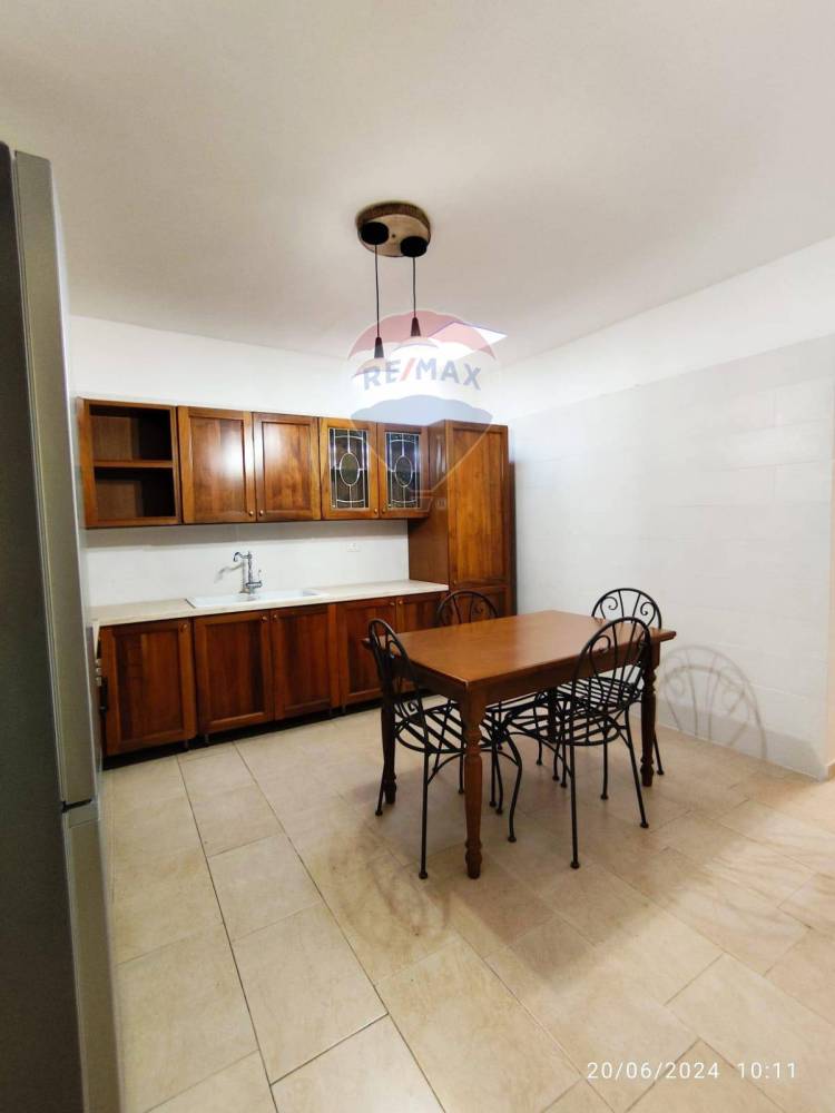 casa indipendente in vendita a Gravina di Catania