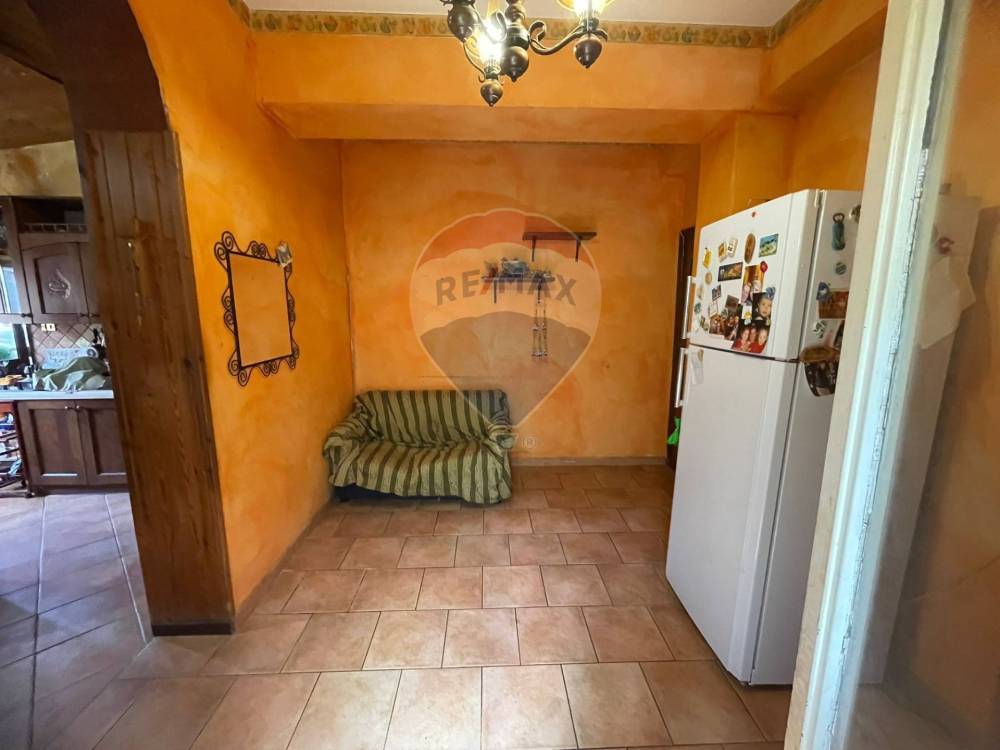 casa indipendente in vendita a Gravina di Catania