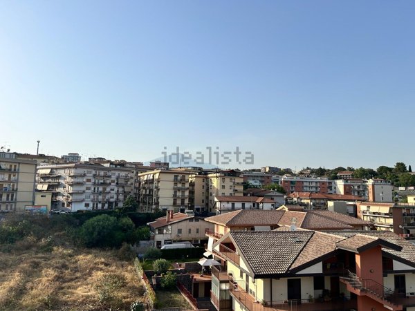 appartamento in vendita a Gravina di Catania in zona Fasano