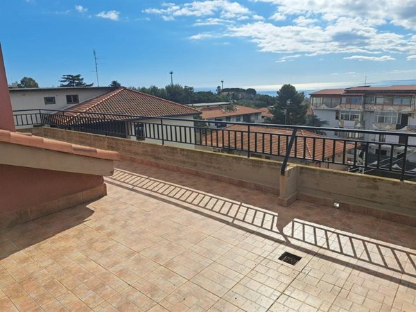 appartamento in vendita a Gravina di Catania